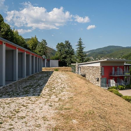 Gefiri Plakas Hotel, Tzoumerka Extérieur photo