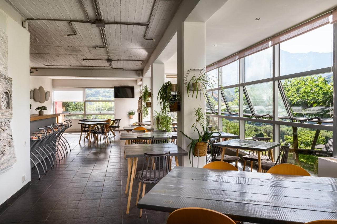 Gefiri Plakas Hotel, Tzoumerka Extérieur photo